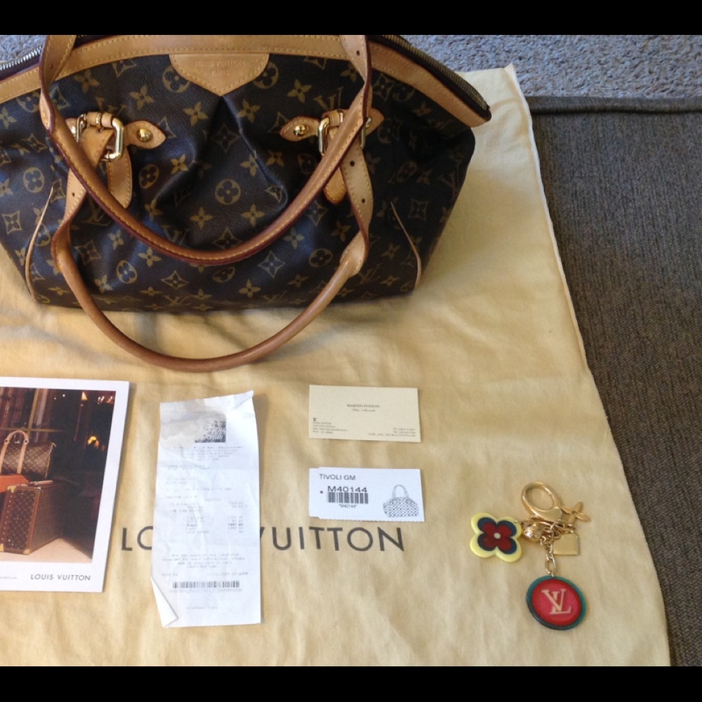 Louis Vuitton Tivoli GM Monogram Canvas